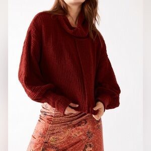 Free People Be Yours Red Chenille Chunky Knit Mock Neck Sweater Size Medium
